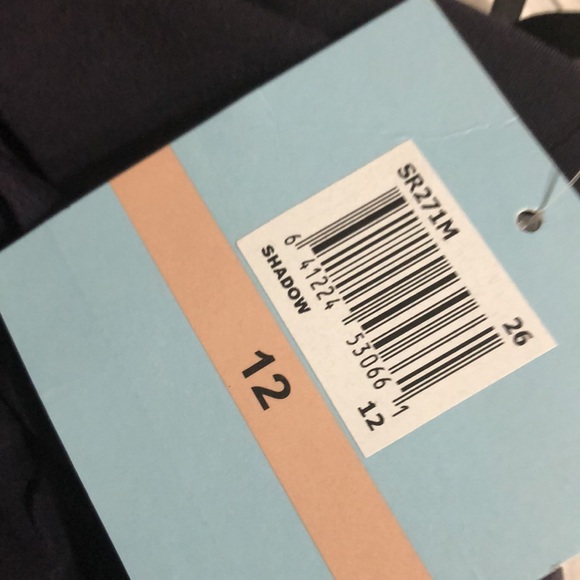 SUZU CHIN for MAGGI BOUTIQUE grape long sleeves dress, ruched front & back. - Picture 11 of 11